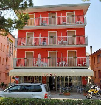 Etna Hotel 3*